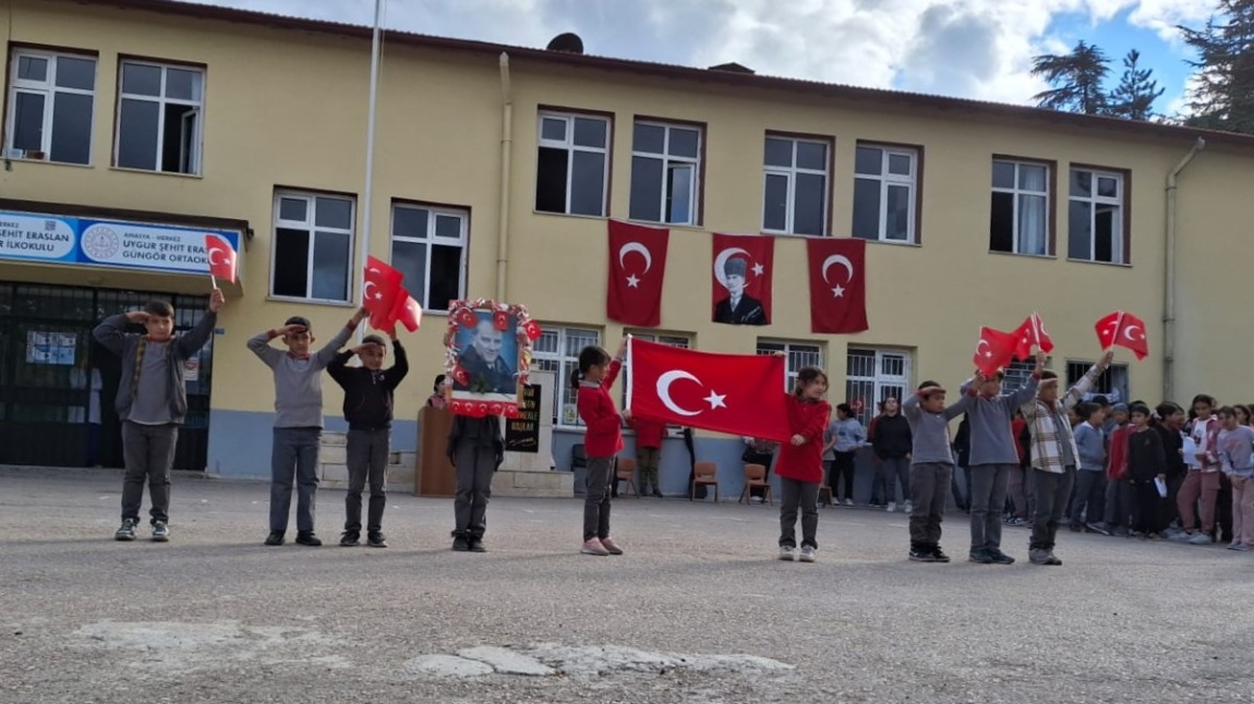 Cumhuriyetimizin kuruluşunun 101. yıl dönümünü büyük bir gurur ve coşkuyla kutluyoruz.